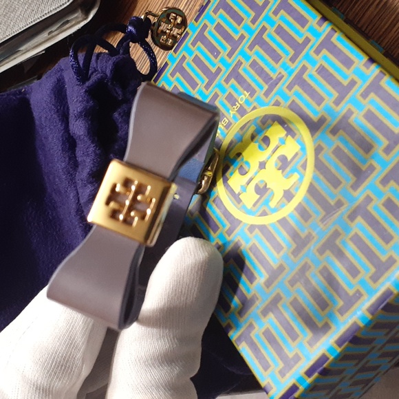 TORY BURCH SAHARA BLUE PURPLE BOW BRACELET - Picture 5 of 7